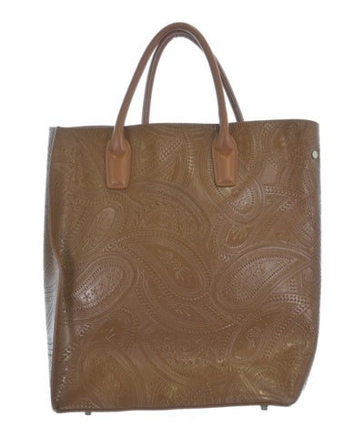 the dilettante Totes