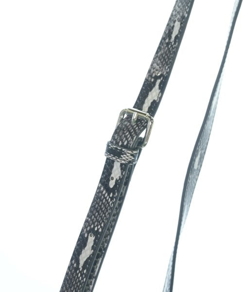 the dilettante Handbags