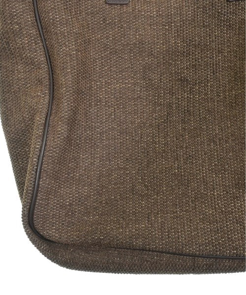 The Dilettante Totes