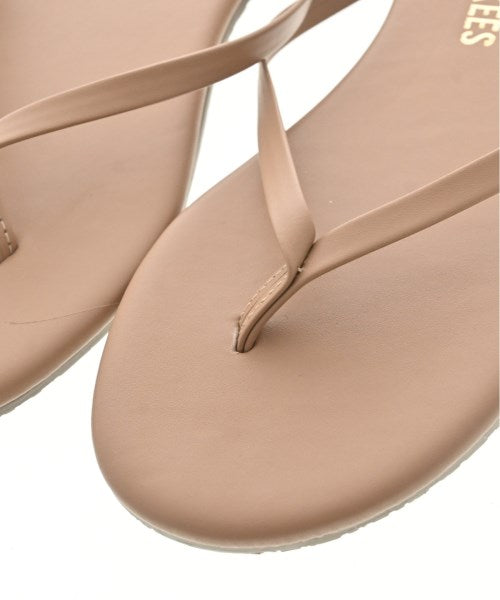 TKEES Sandals