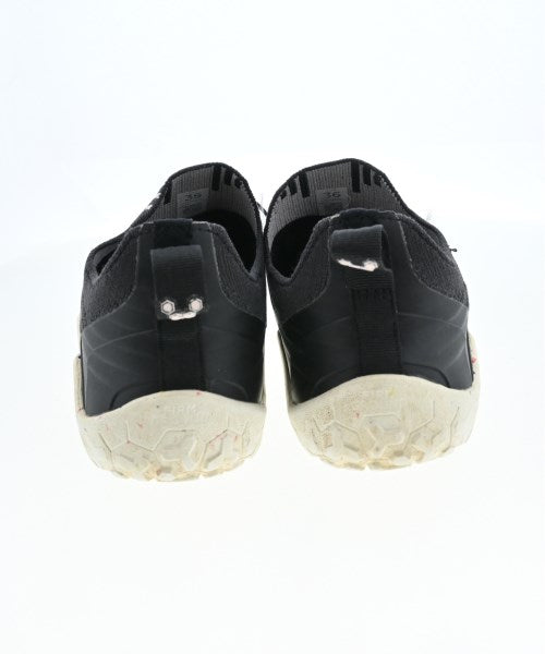 Vivo Barefoot Sneakers