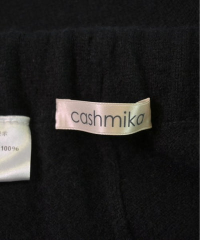 cashmika Cropped pants