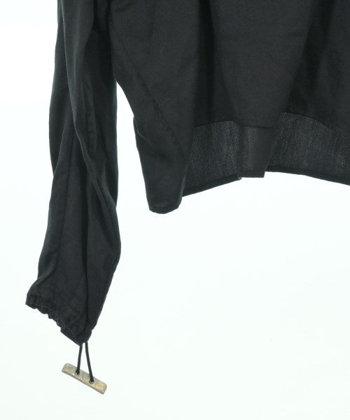 maison de f Casual shirts