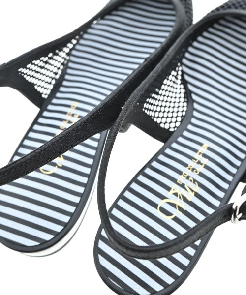 Vue Sandals