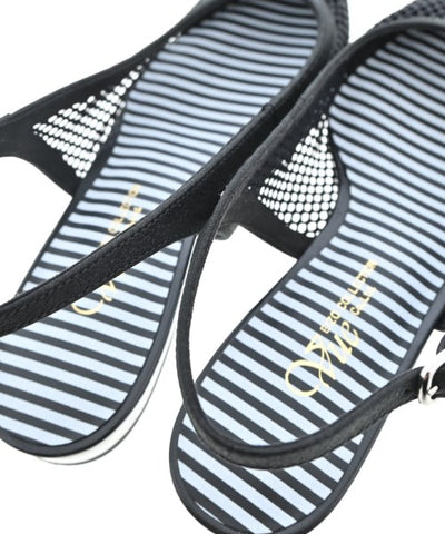 Vue Sandals