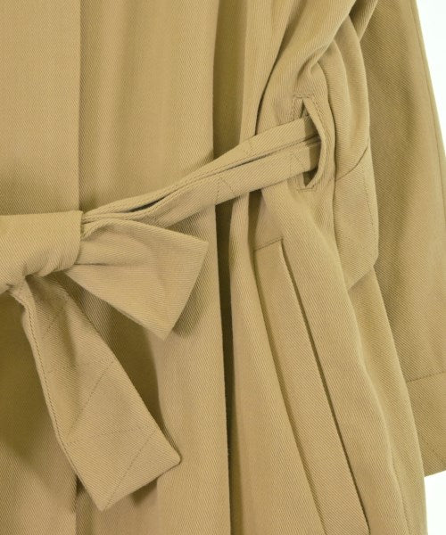 L'heritage Martinique Soutien collar coats