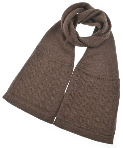 THE BASICS Winter scarves