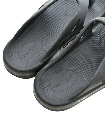 OOFOS Sandals