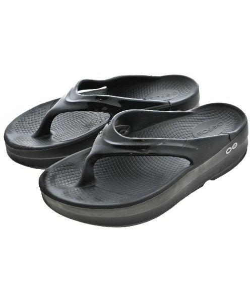 OOFOS Sandals