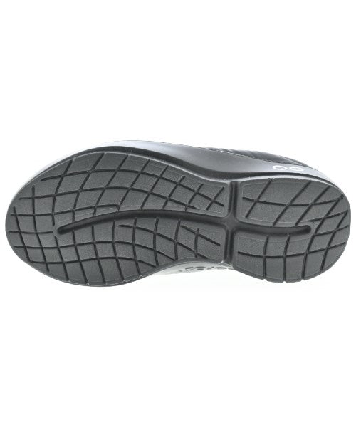 OOFOS Sandals
