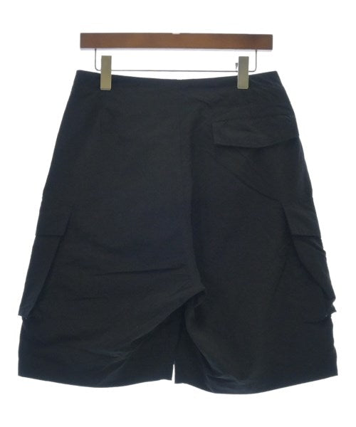 YOKE Shorts