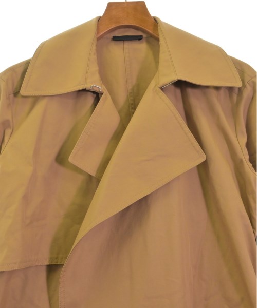 IKUFURUDATE Trench coats