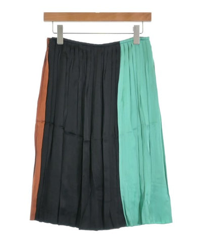 PLAN C Knee length skirts