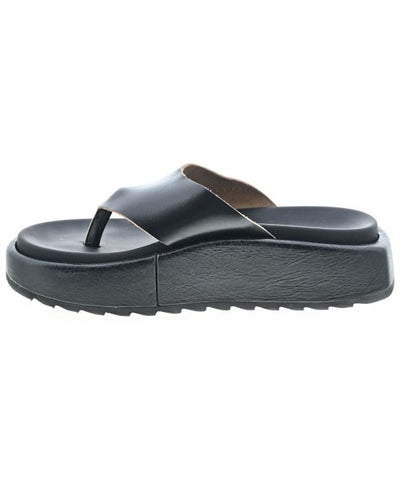 PLAN C Sandals
