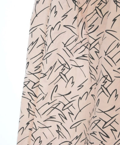 PLAN C Knee length skirts