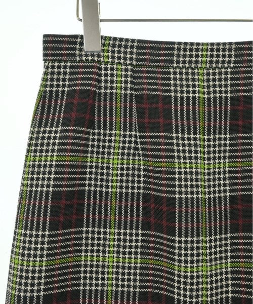 PLAN C Knee length skirts