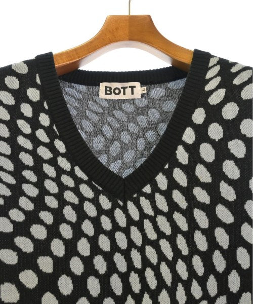 BOTT Vests