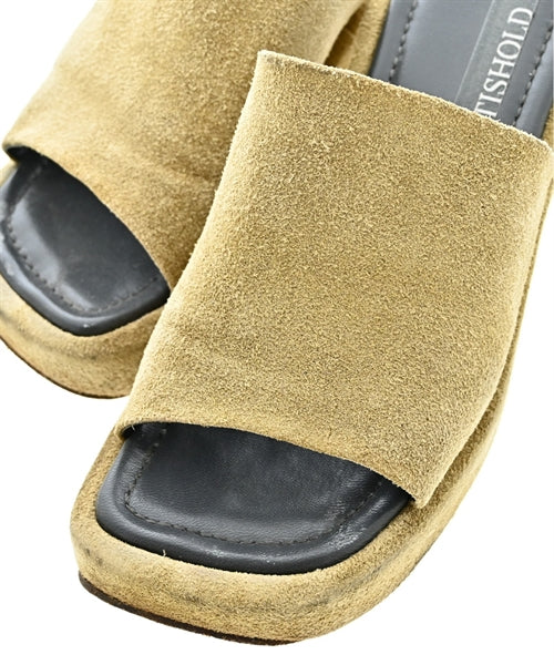UNTISHOLD Sandals