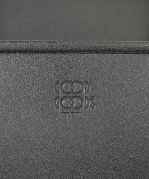 GOOD GOODS ISSEY MIYAKE Shoulder bags