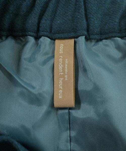 Nous Rendent Heureux Knee length skirts