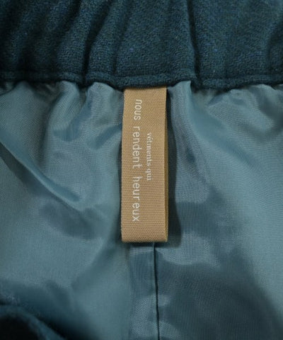 Nous Rendent Heureux Knee length skirts