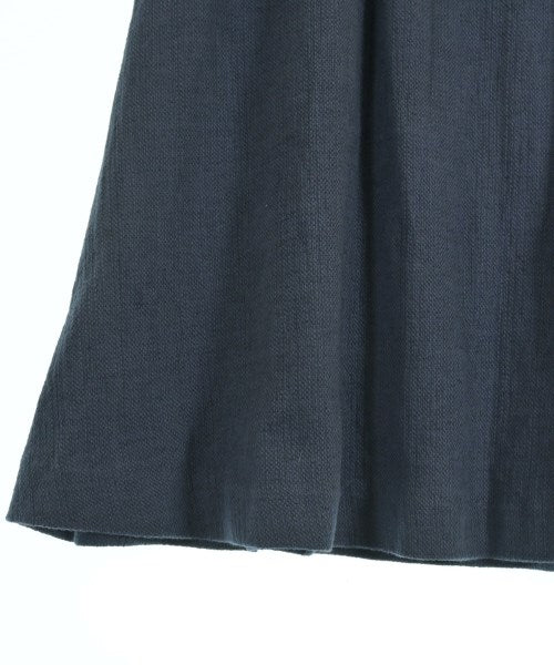 Nous Rendent Heureux Knee length skirts
