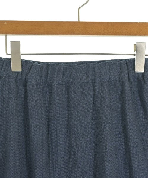 Nous Rendent Heureux Knee length skirts