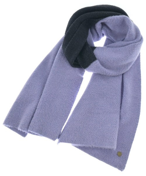 Pom AMSTERDAM Winter scarves