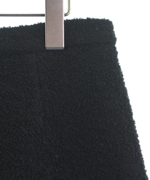 TOMASO Knee length skirts