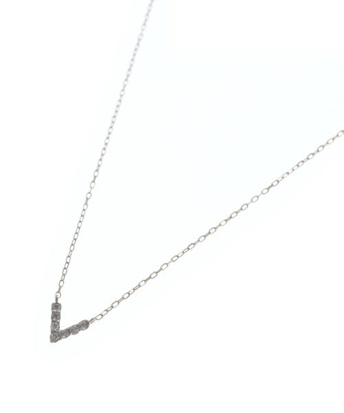 Lilas Necklaces