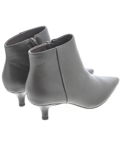 A de Vivre Booties