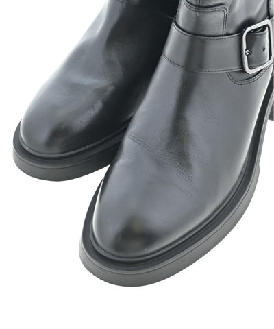 APOM Boots