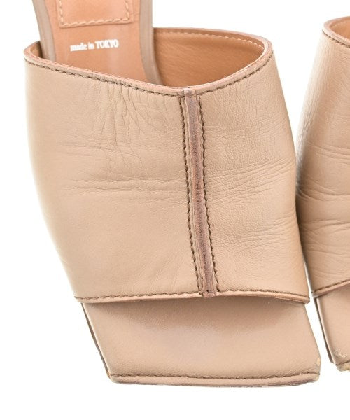 HENRI EN VARGO Sandals