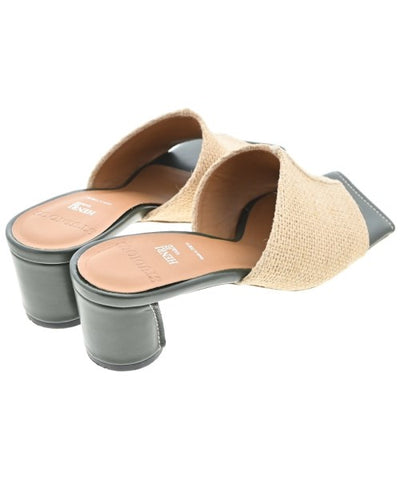 HENRI EN VARGO Sandals