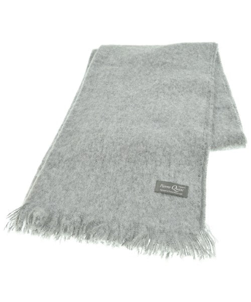 Pierre Quioc Winter scarves