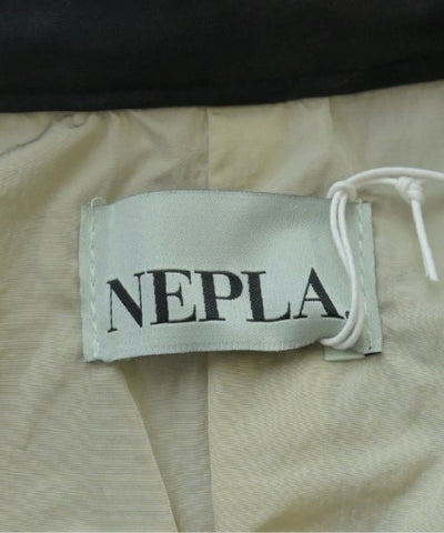 NEPLA. Soutien collar coats