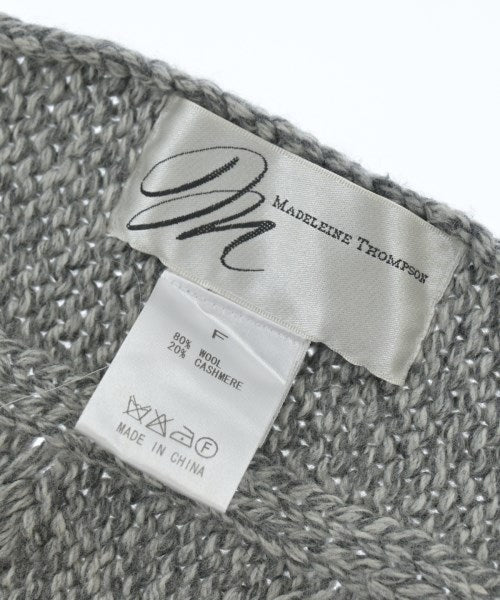 MADELEINE THOMPSON Winter scarves