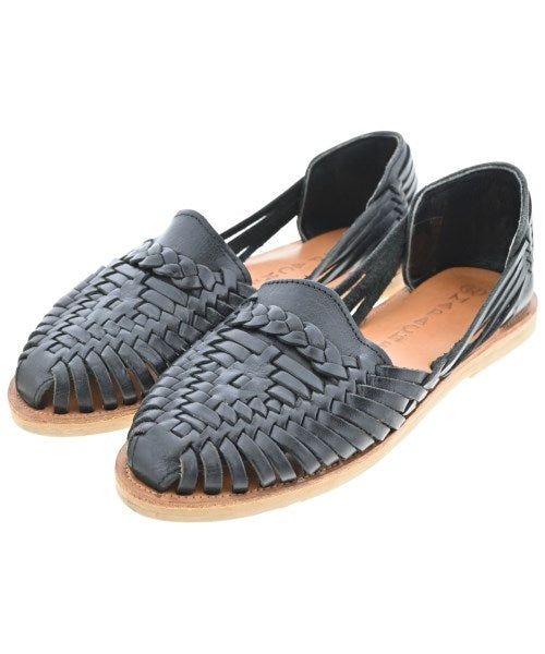 MAPACHE Sandals