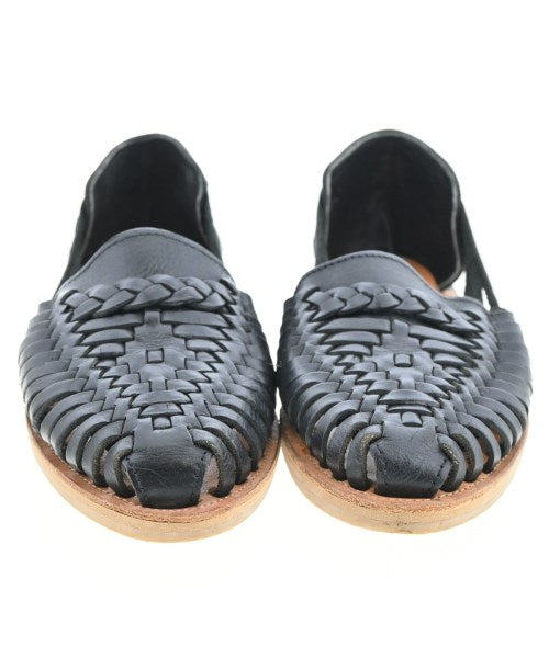 MAPACHE Sandals