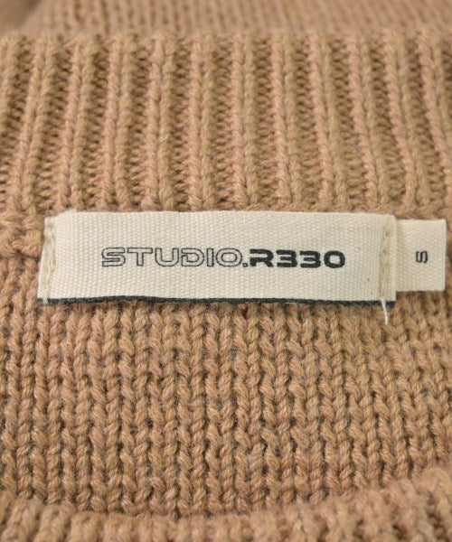 STUDIO R330 Sweaters