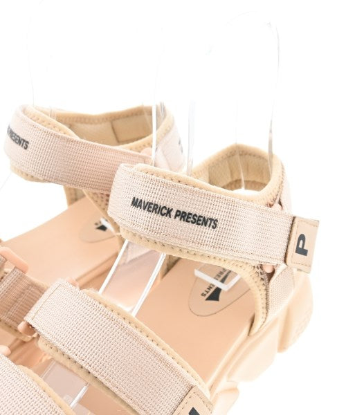 MAVERICK PRESENTS Sandals