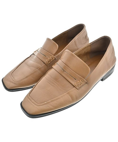 2.718 Dress shoes/Loafers