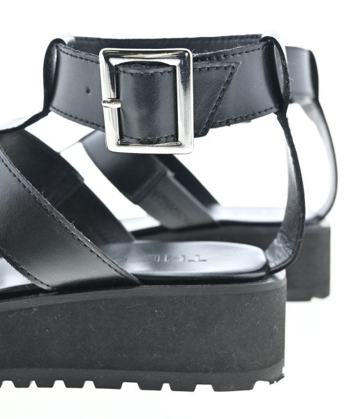 THE PAUSE Sandals
