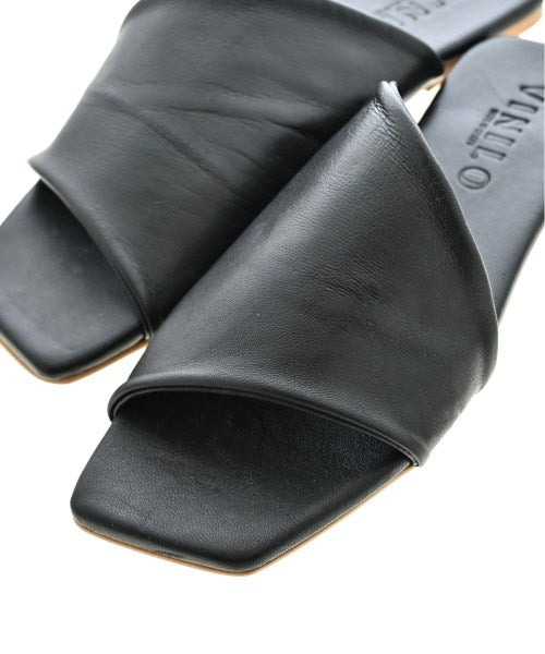 VINILO Sandals