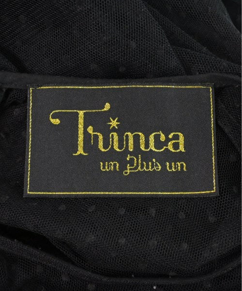 Trinca un Plus un Dresses