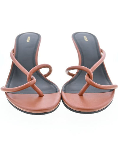 Neous Sandals