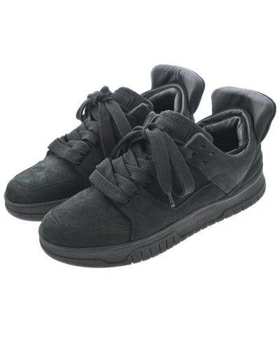 1989 Sneakers