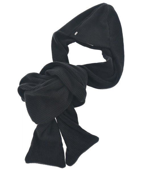 BIBLIOTHERK Winter scarves