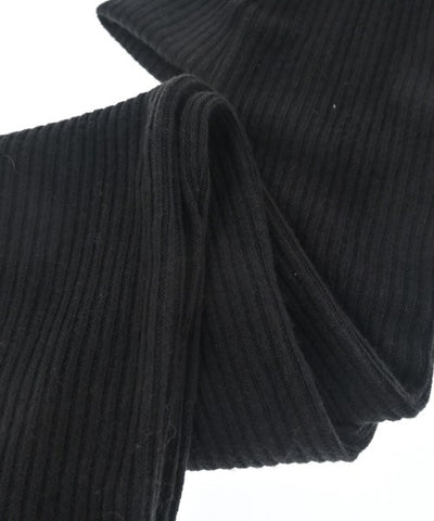 BIBLIOTHERK Winter scarves