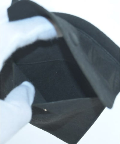 ESTIVANT Shoulder bags